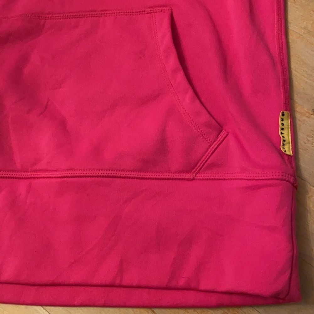 NIKE Livestrong Therma-Fit Be Invincible Pink Hoodie - Picture 4 of 12